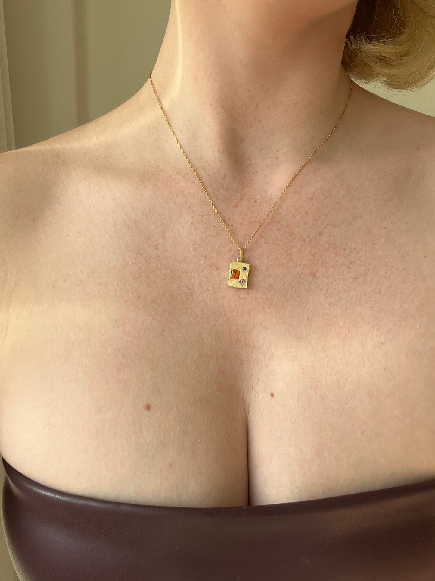 Pendant with Saphire