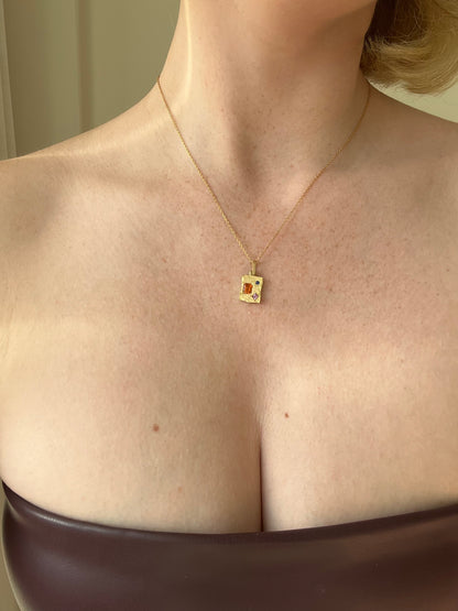 Pendant with Saphire